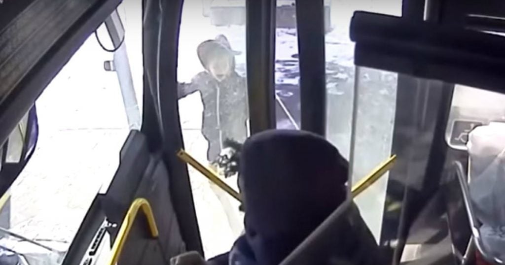 godupdates bus driver comforts crying little girl