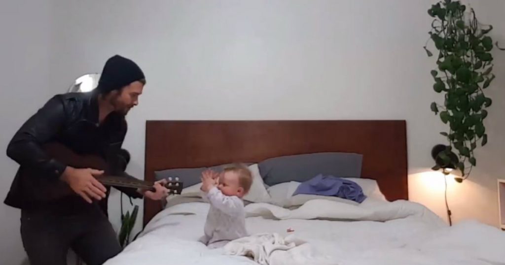 godupdates daddy serenades baby girl