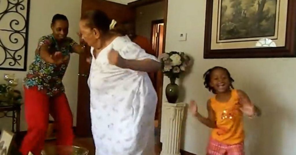 godupdates 94-year-old grandma dances with family