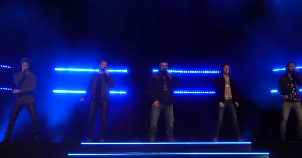 godupdates music group home free performs