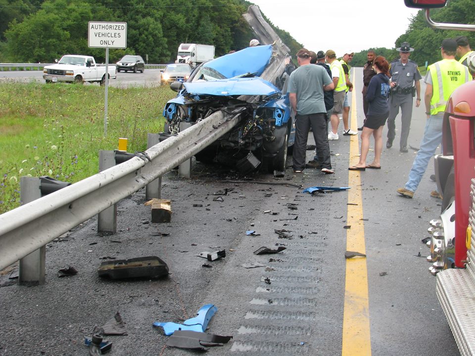 gruesome car accident aftermath live leak