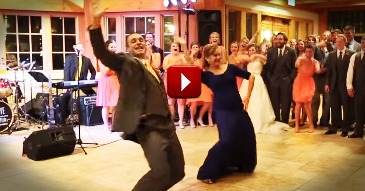 When I Saw This Groom�s Surprise Dance, I Was So Impressed