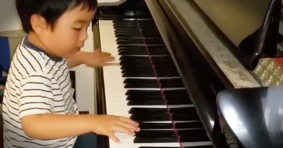 4 year old piano prodigy