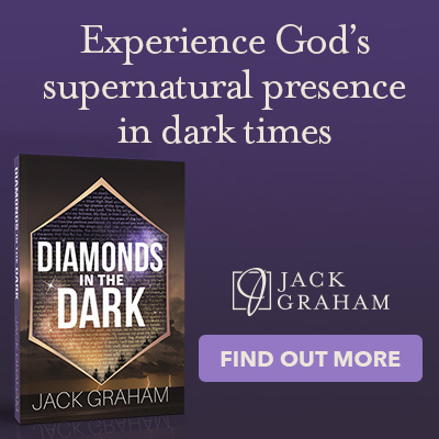 Experience God’s supernatural presence in dark times!